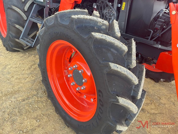 kubota-m7060-image-9