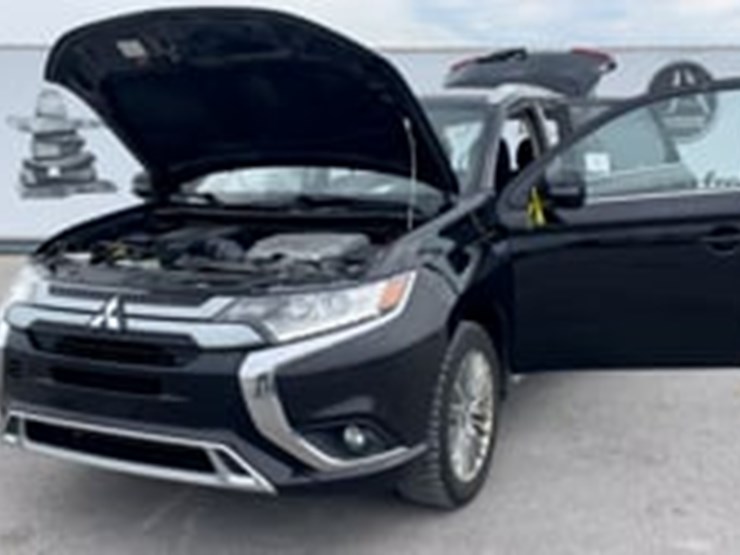 2019-mitsubishi-outlander-image-9