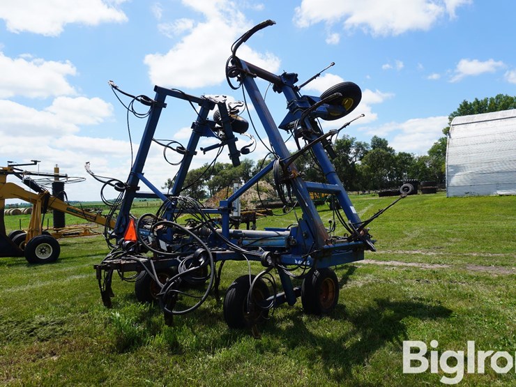 blu-jet-landwalker-image-5