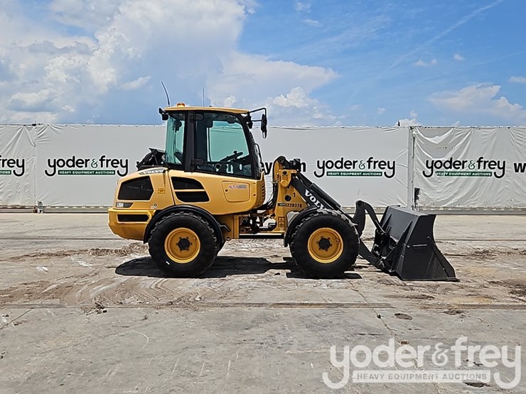 2021-volvo-l20h-image-6