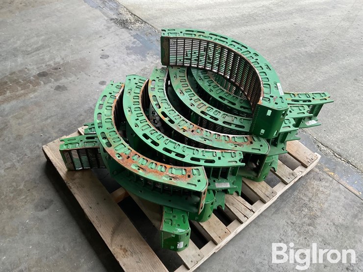 john-deere-x-9-small-wire-concaves-image-3