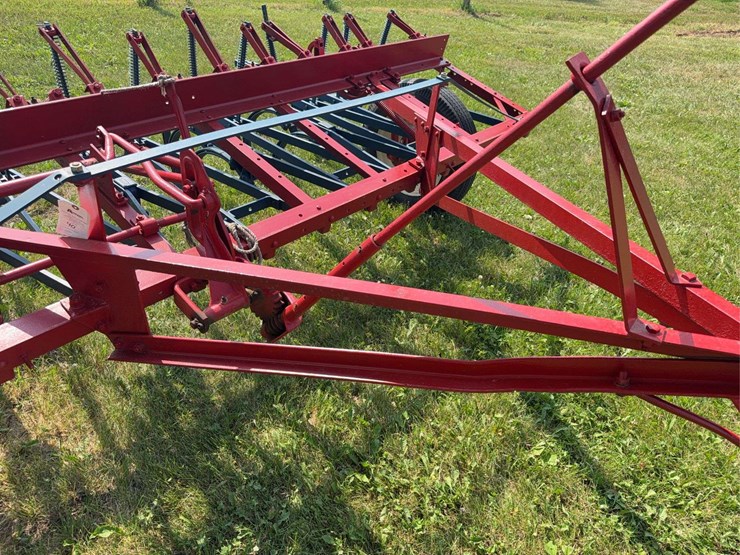 international-harvester-no.-9-field-cultivator-image-8