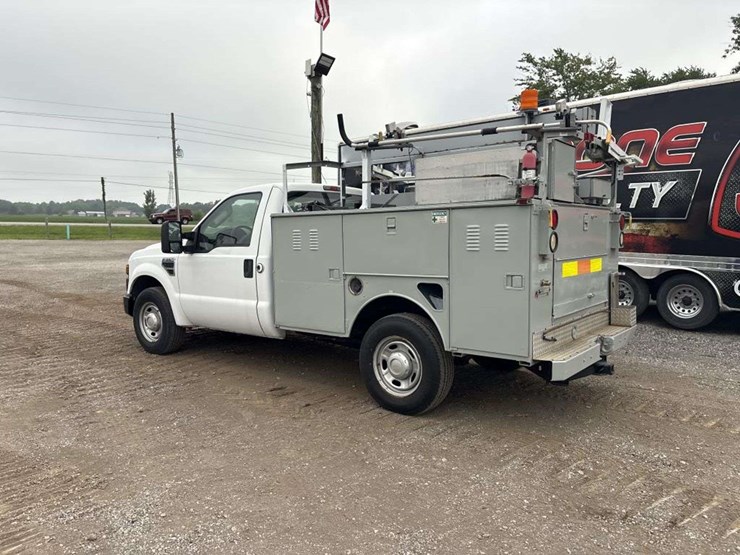 2008-ford-f350-image-3
