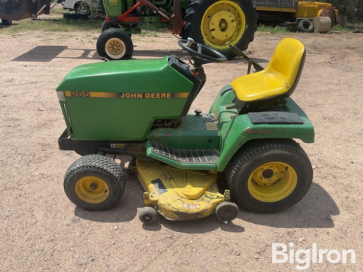 john-deere-265-image-8