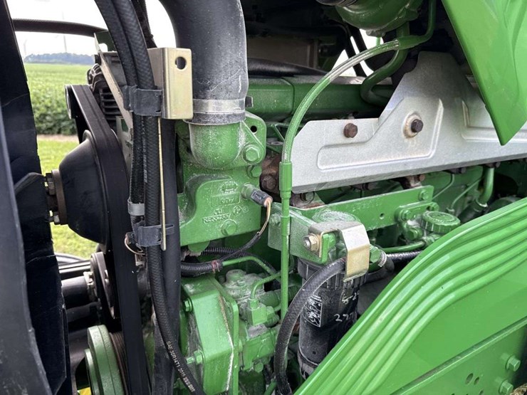 john-deere-7130-image-23