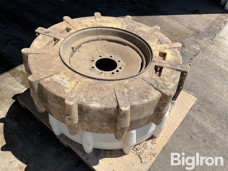 mach-2-solid-irrigation-pivot-wheels-image-5
