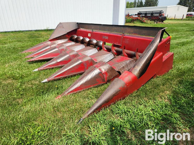 case-ih-1063-image-1