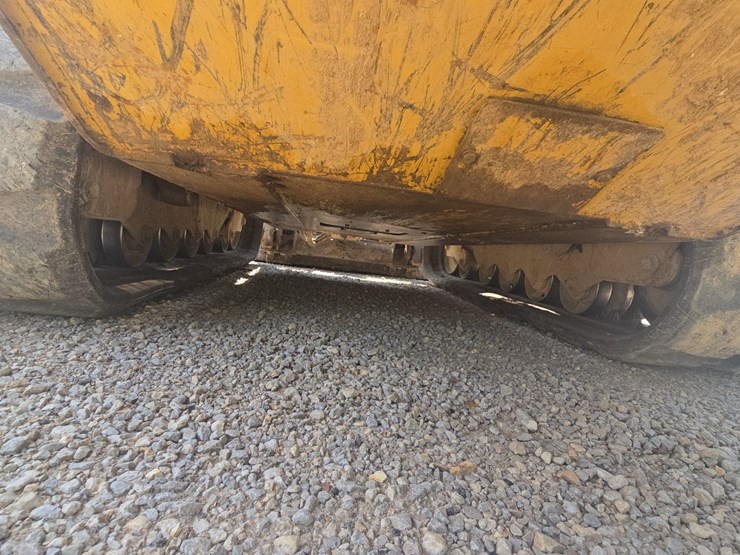 2013-caterpillar-289c2-image-49