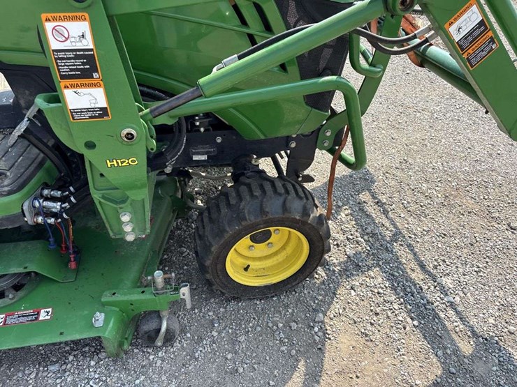 john-deere-1025r-image-9