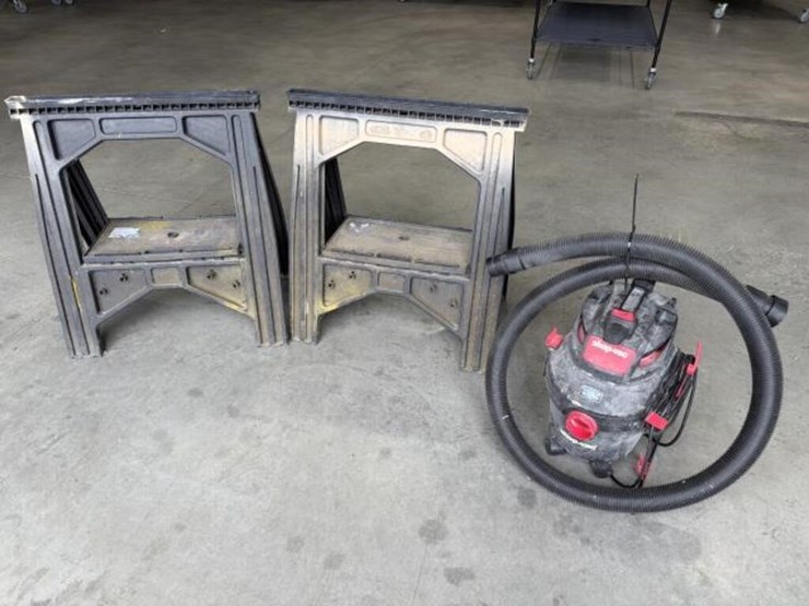 shop-vac,-saw-horses-image-1