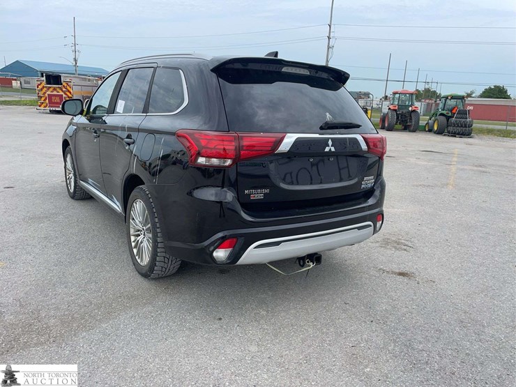 2019-mitsubishi-outlander-image-7