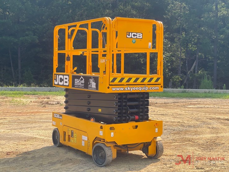2023-jcb-s3246e-image-1