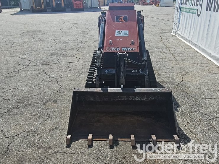 2021-ditch-witch-sk1050-image-8