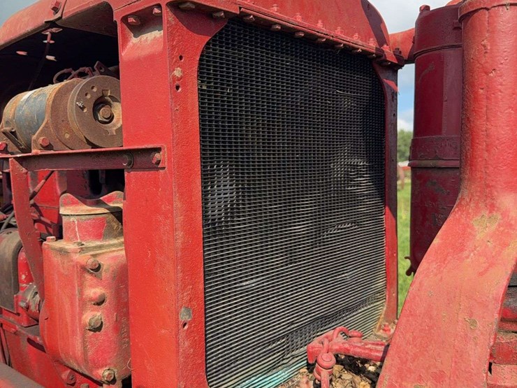 farmall-f-20-image-17