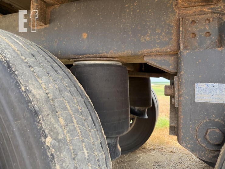 2011-wilson-grain-trailer-image-25