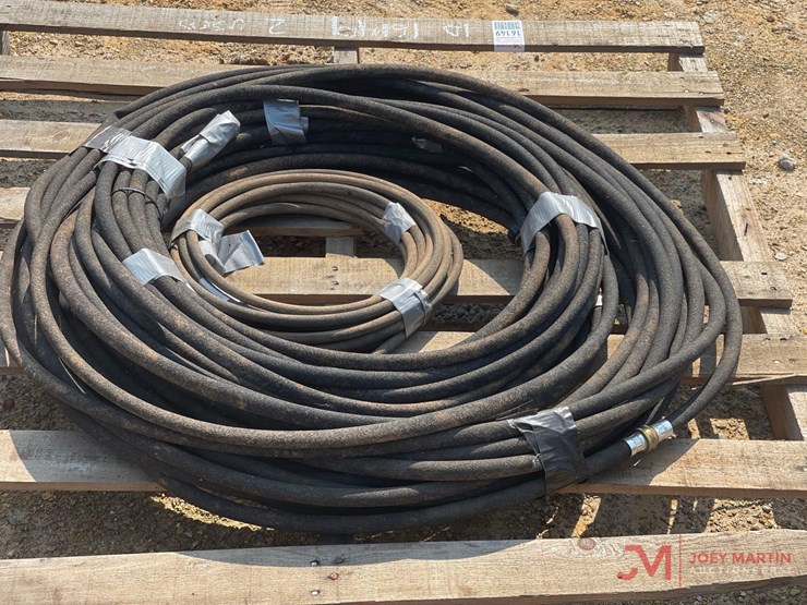 contents-of-pallet-misc-used-soaker-hoses-image-1