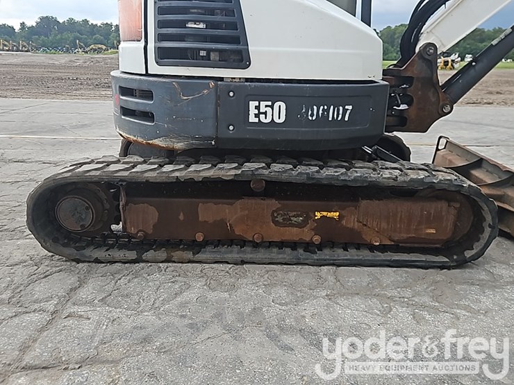 2019-bobcat-e50-image-8