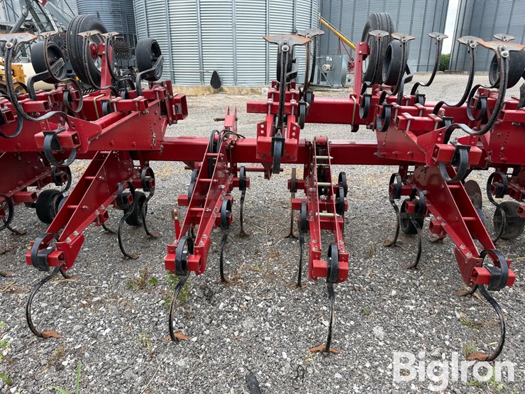 case-ih-1830-image-14