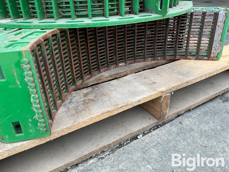 john-deere-x-9-small-wire-concaves-image-9