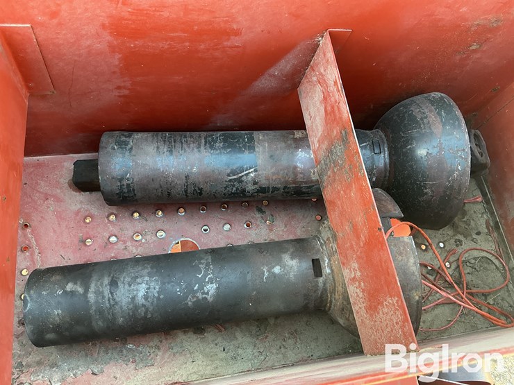 hesston-4650-image-20
