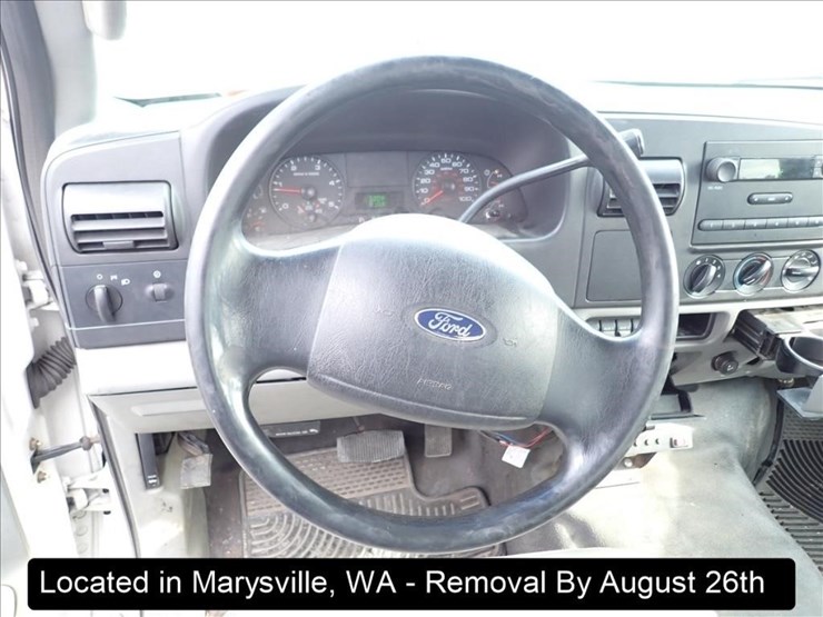 2006-ford-f450-image-15