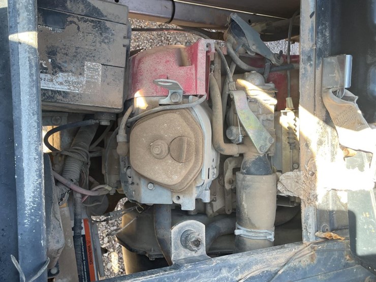 club-car-carryall-294-image-21