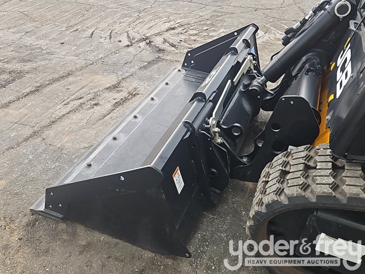 2026-jcb-215t-image-9
