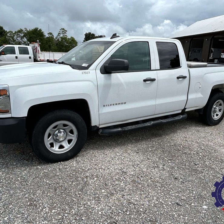 2018 CHEVROLET Silverado PICKUP TRUCK