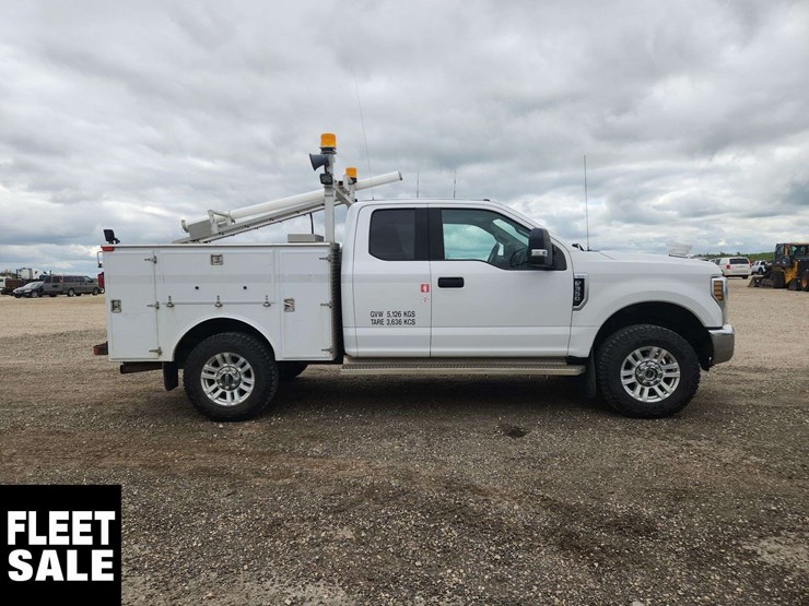2019-ford-f350-image-8