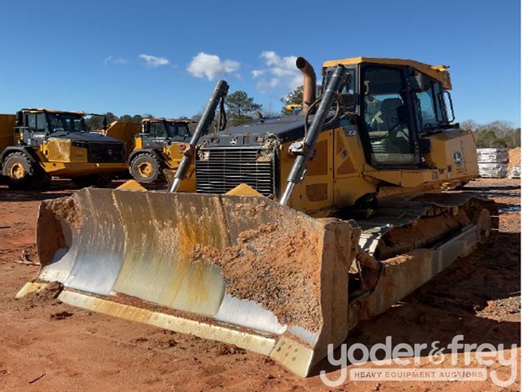 2018-deere-850k-lgp-image-3