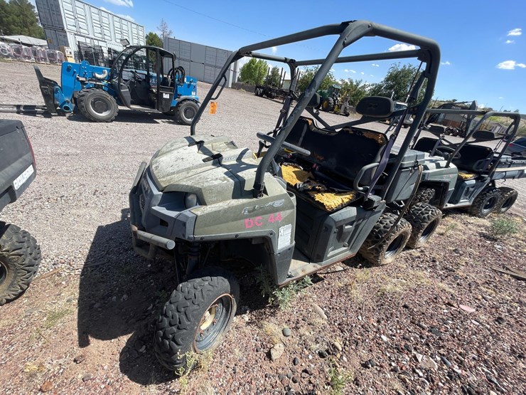 2015-polaris-ranger-image-26