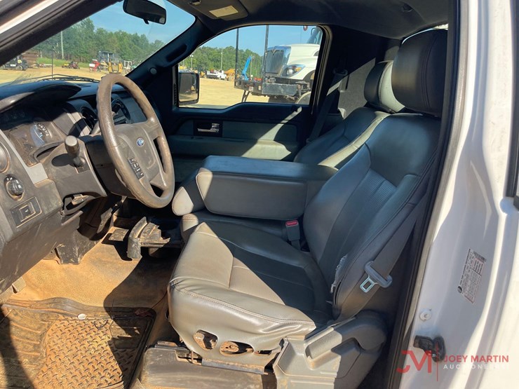 2013-ford-f150-xl-image-17