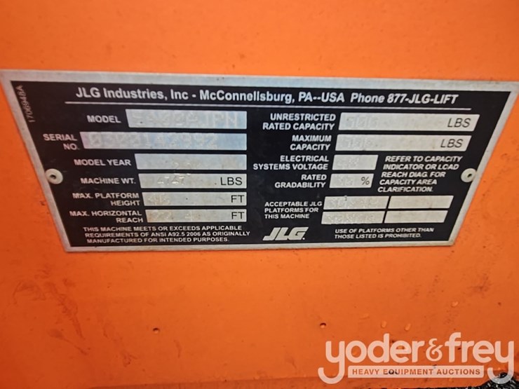 2011-jlg-e400ajpn-image-26