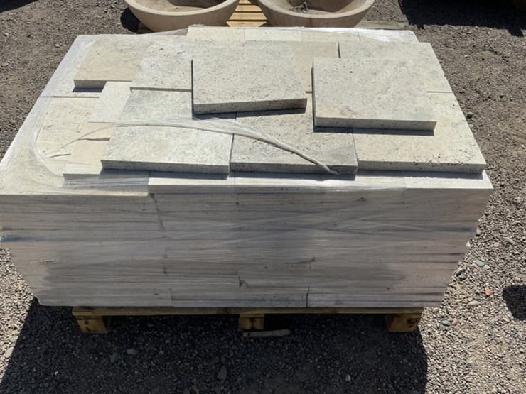 pallet-of-travertine-pavers-image-4