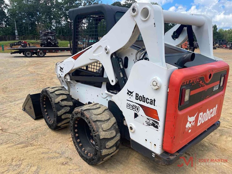 2017-bobcat-s650-skid-steer-loader-image-5