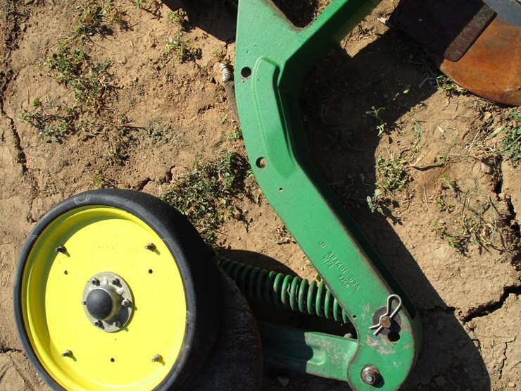 john-deere-14-image-14