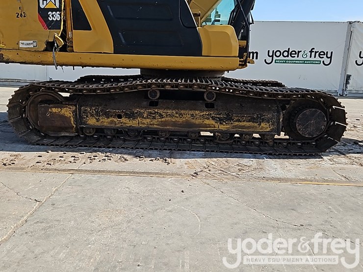 2019-caterpillar-336-image-8
