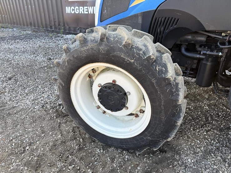 new-holland-t4.75-image-16