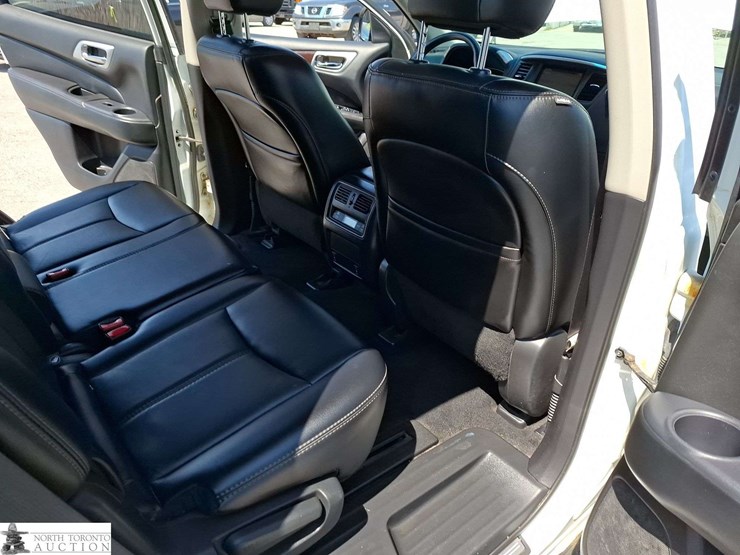 2014-nissan-pathfinder-image-19