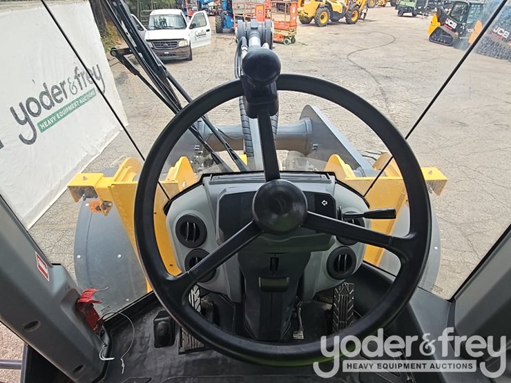 2023-deere-644p-image-61