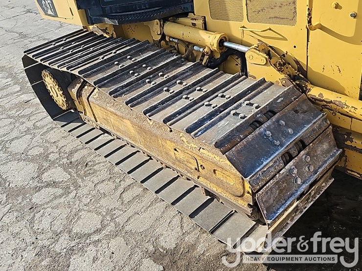 2011-caterpillar-d5k-image-14