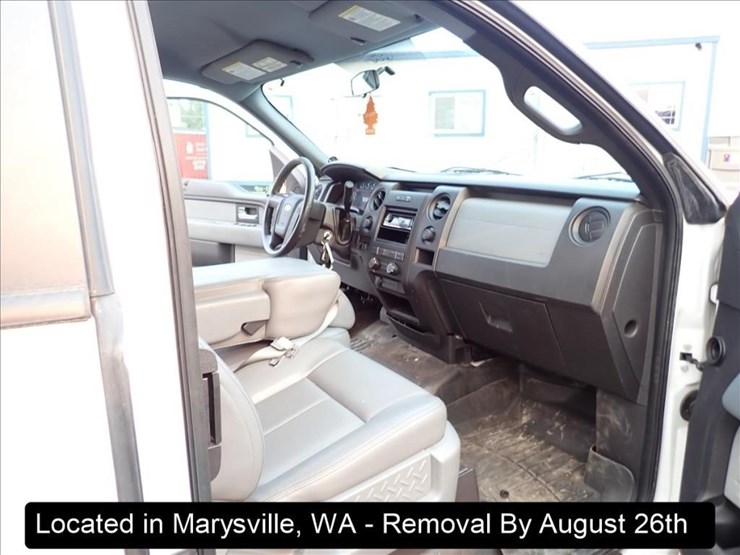 2013-ford-f150-xl-image-10