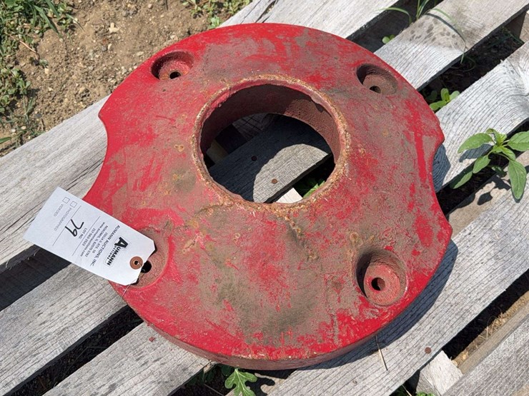 (2)-farmall-b-or-c-rear-wheel-weights-image-3