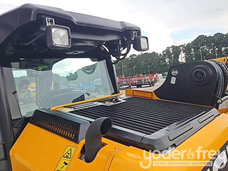 2026-jcb-215t-image-19