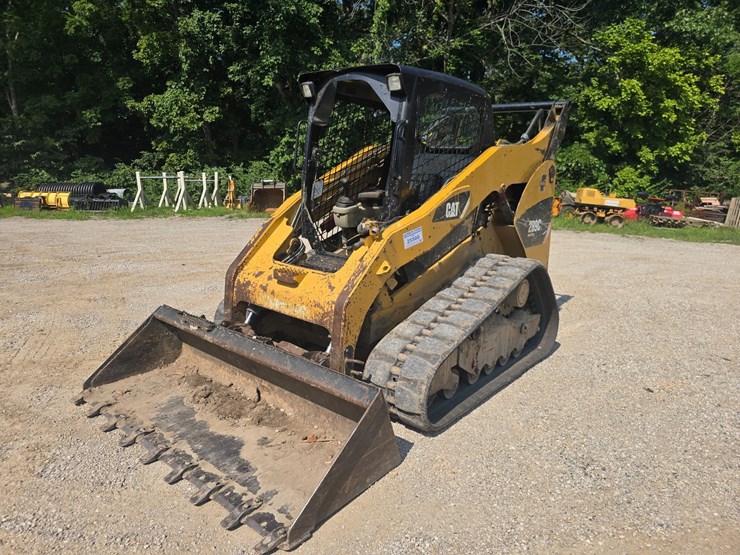 2013-caterpillar-289c2-image-1