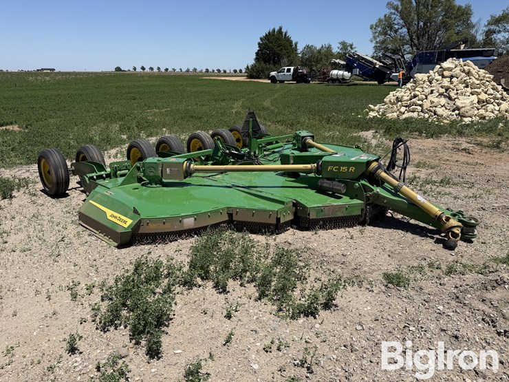 2023-john-deere-fc15r-image-1