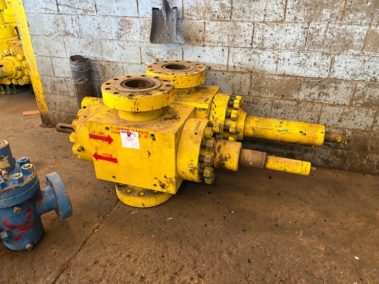 (3x$)-7-1/16”-10k-frac-valves,-field-ready-image-3