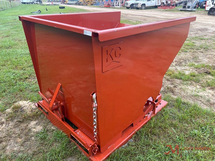 new-2yd-self-dumping-hopper-image-3