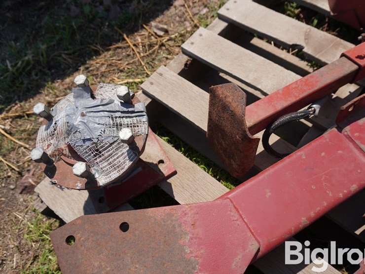 new-holland-845-image-20