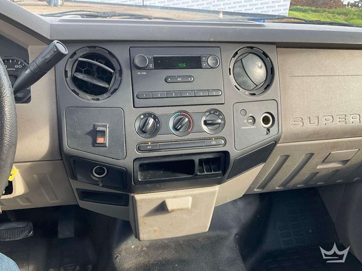 2009-ford-f250-image-15